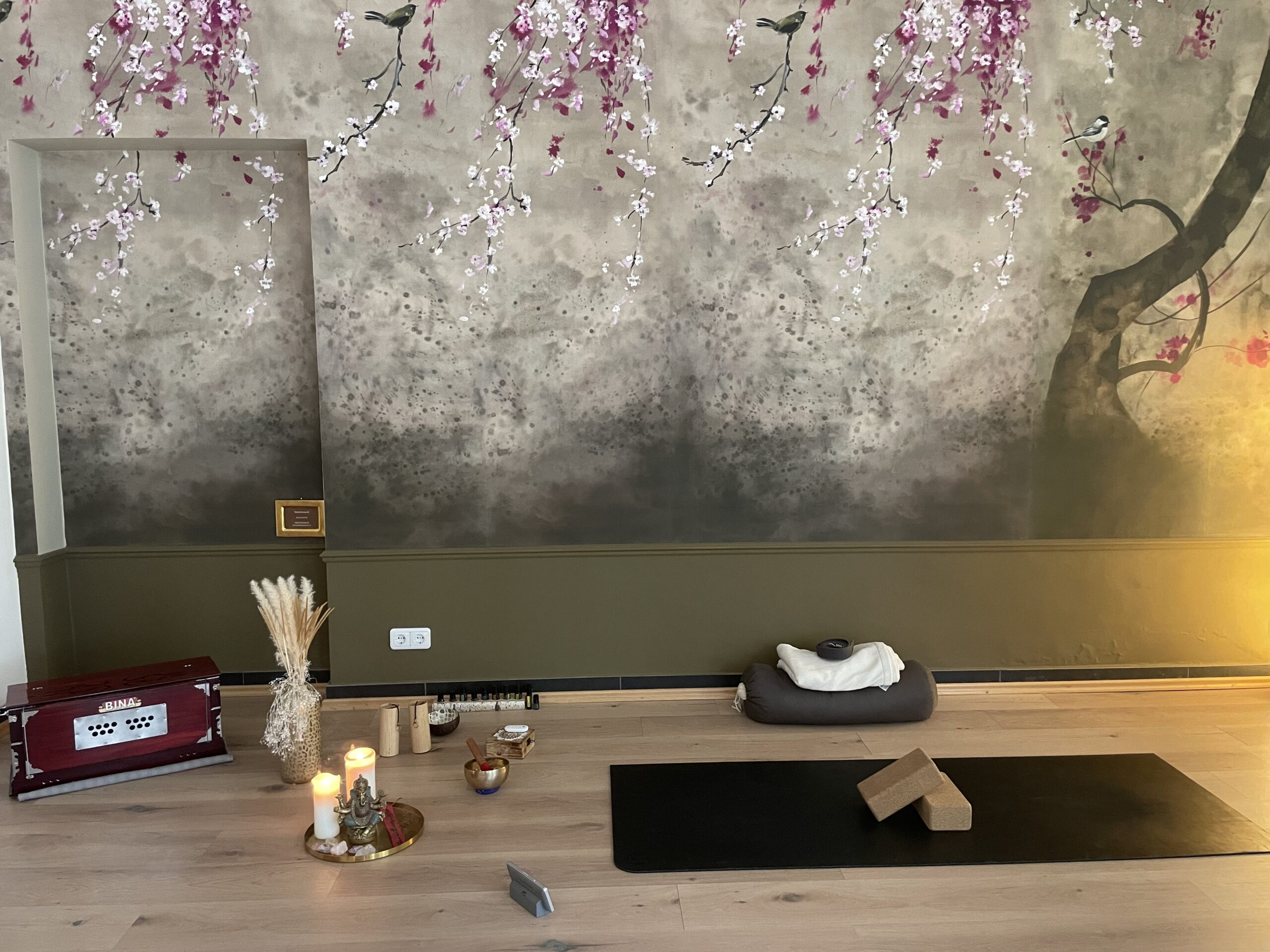 Herbstlicht & Stille Yoga-Tagesretreat in München Pasing